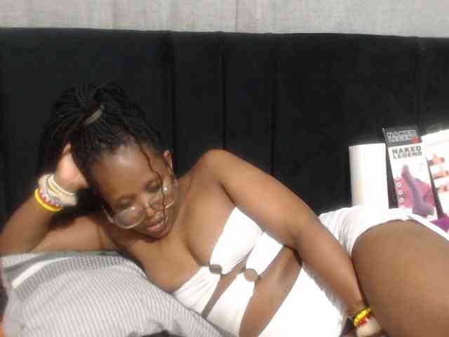 Sheila80 webcam