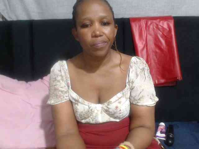 Sheila80 webcam