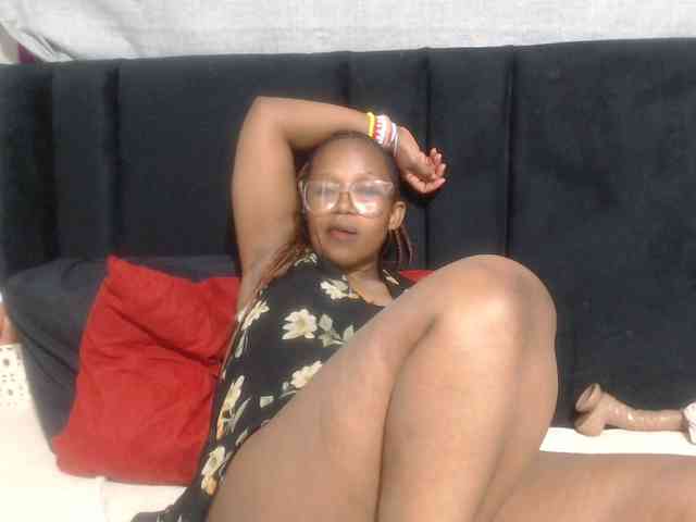 Sheila80 webcam