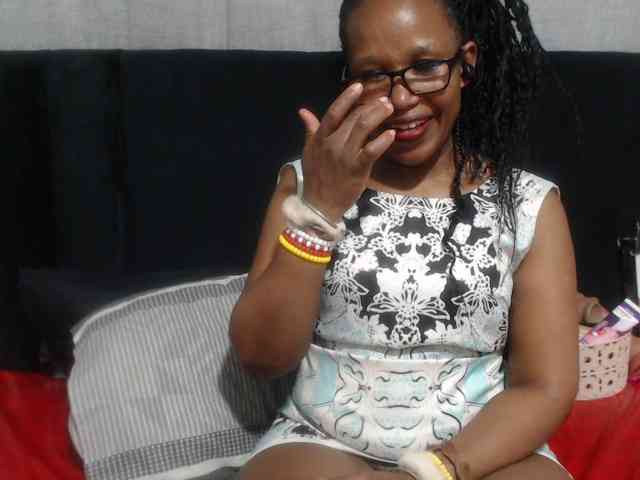 Sheila80 webcam