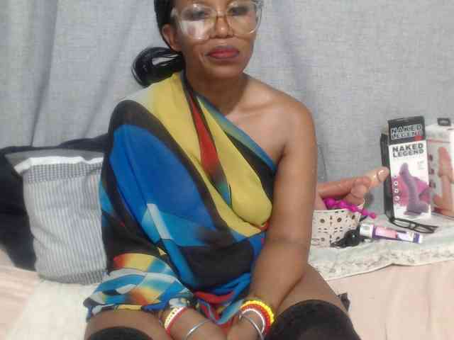 Sheila80 webcam