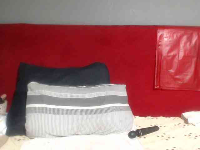 Sheila80 webcam