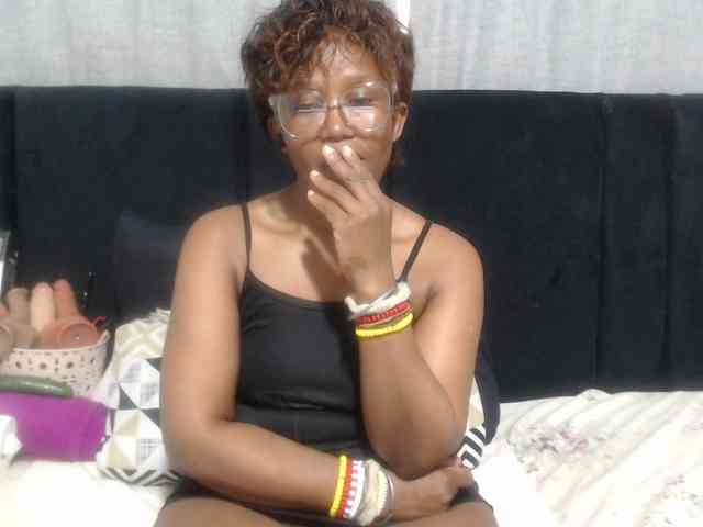 Sheila80 webcam
