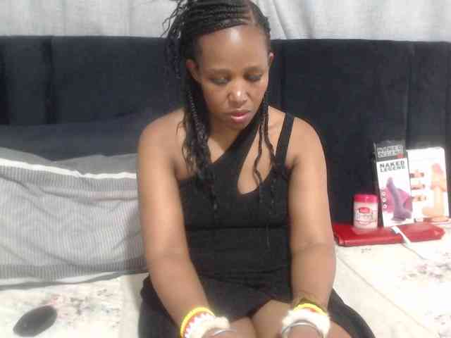 Sheila80 webcam