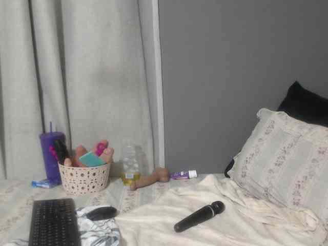 Sheila80 webcam