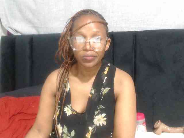 Sheila80 webcam