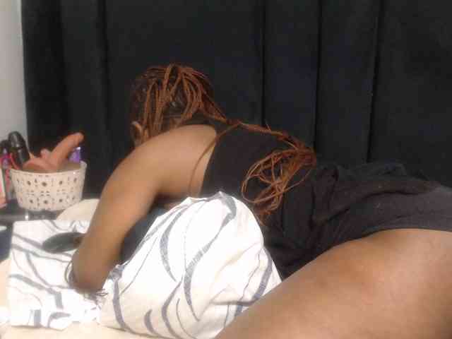 Sheila80 webcam