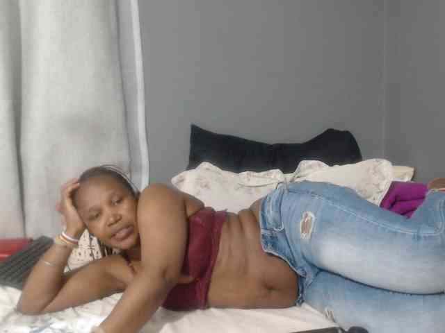 Sheila80 webcam