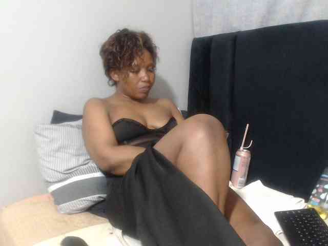 Sheila80 webcam