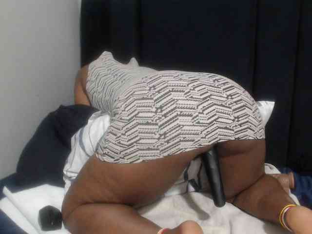 Sheila80 webcam