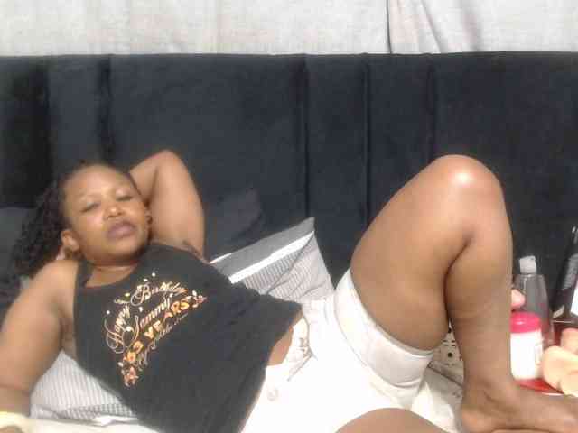 Sheila80 webcam