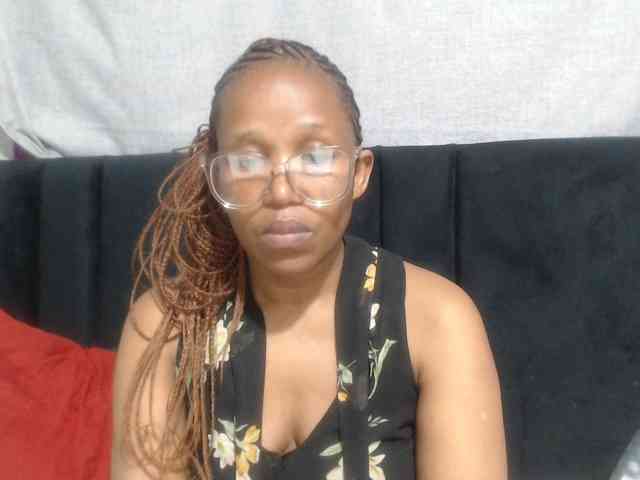 Sheila80 webcam
