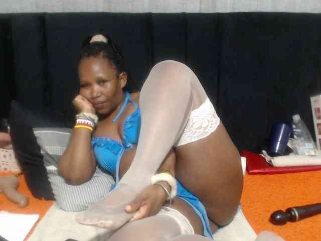 Sheila80 webcam