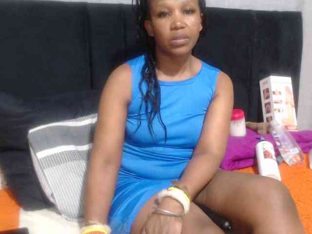 Sheila80 webcam