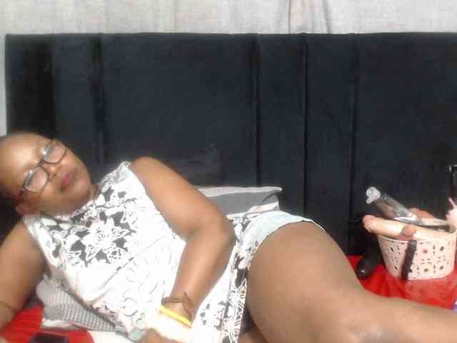 Sheila80 webcam