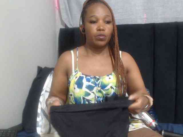 Sheila80 webcam