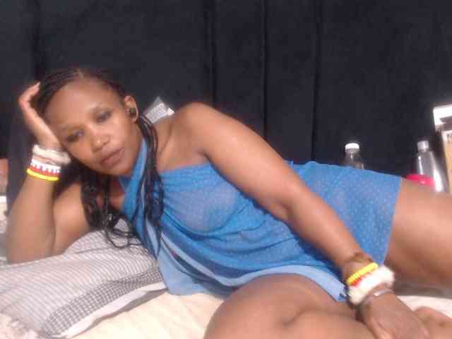 Sheila80 webcam
