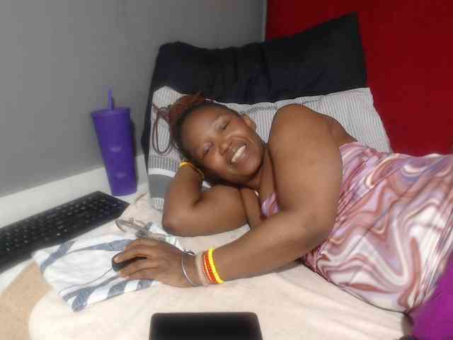 Sheila80 webcam