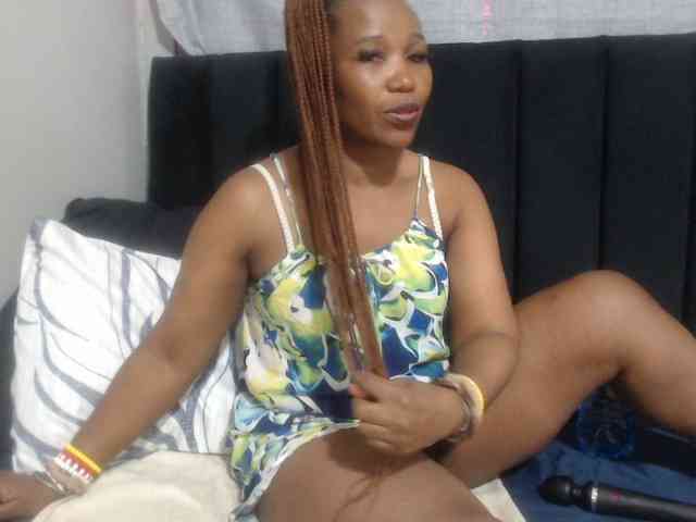 Sheila80 webcam