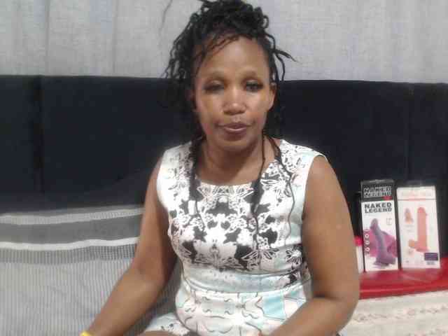 Sheila80 webcam