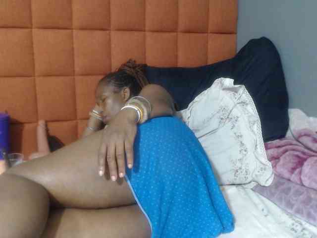 Sheila80 webcam