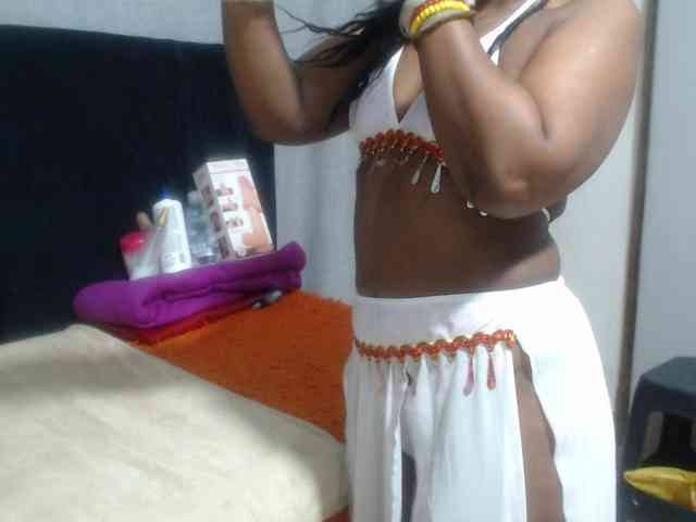 Sheila80 webcam