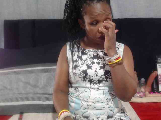 Sheila80 webcam