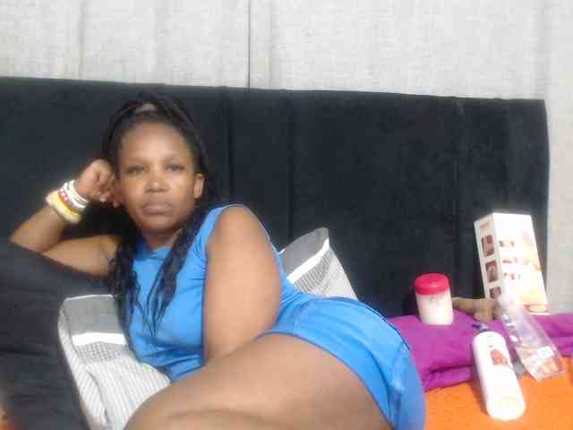 Sheila80 webcam