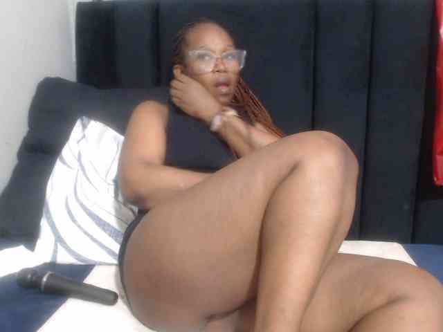 Sheila80 webcam