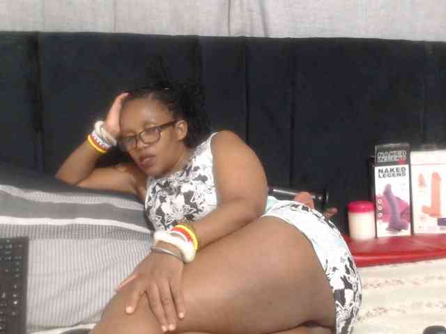 Sheila80 webcam
