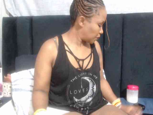 Sheila80 webcam