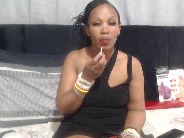 Sheila80 webcam