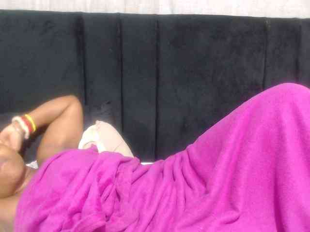Sheila80 webcam