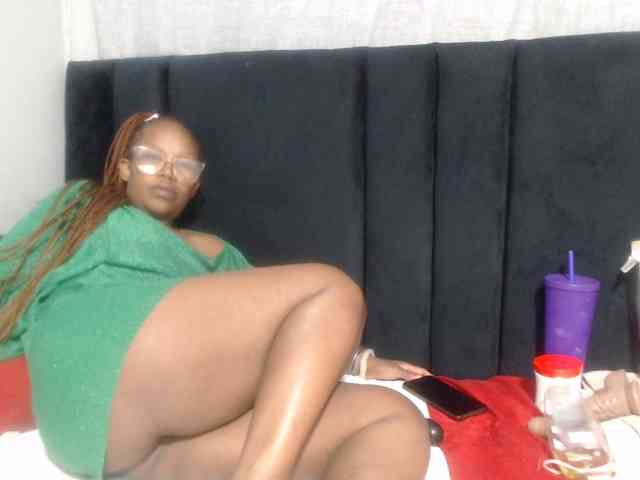 Sheila80 webcam