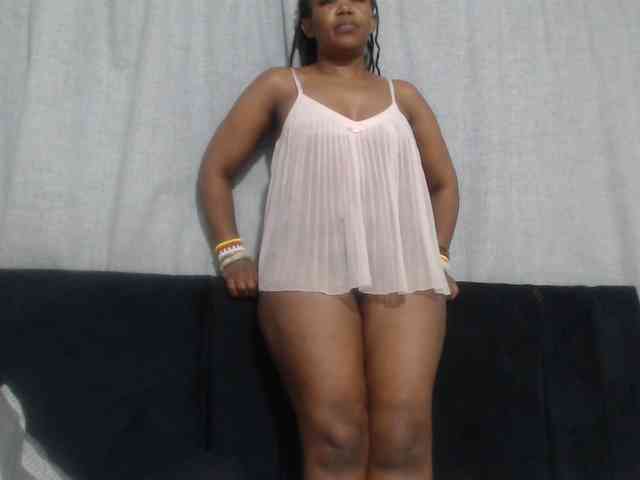 Sheila80 webcam