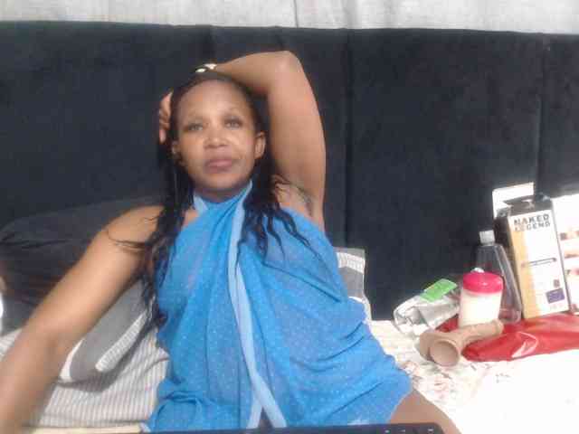 Sheila80 webcam
