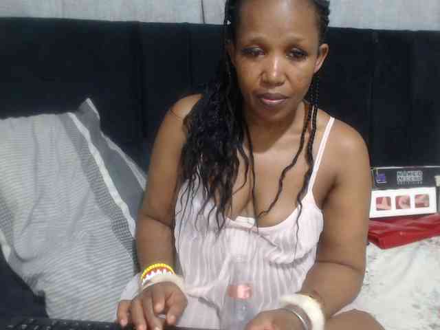Sheila80 webcam