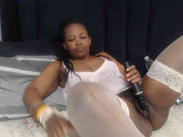 Sheila80 webcam
