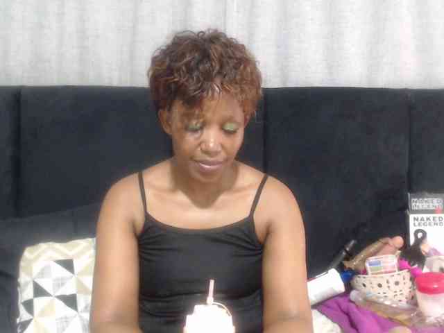 Sheila80 webcam
