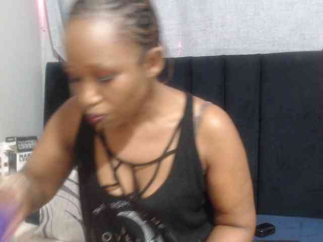 Sheila80 webcam