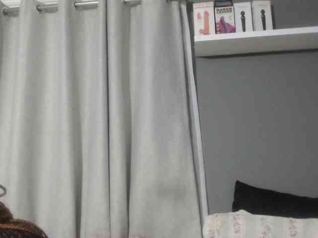 Sheila80 webcam