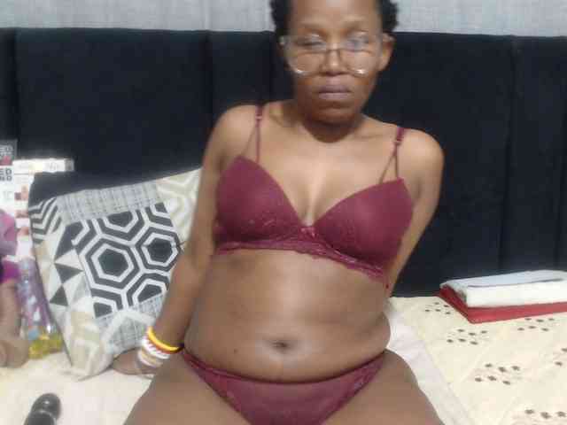 Sheila80 webcam