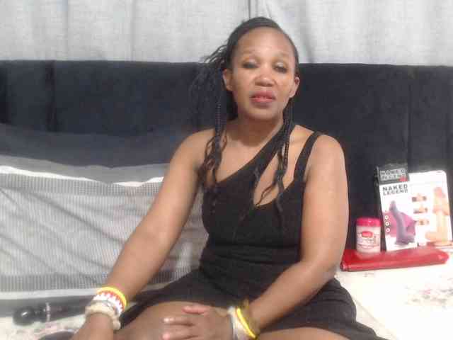 Sheila80 webcam