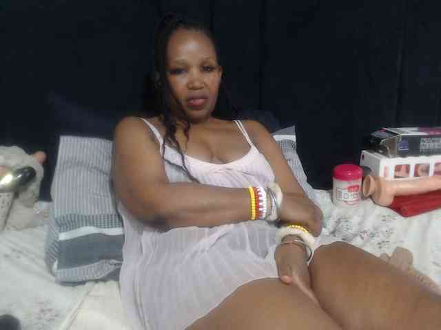 Sheila80 webcam