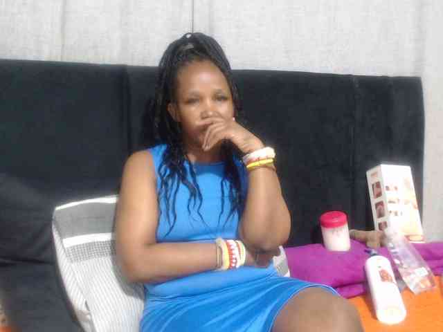 Sheila80 webcam
