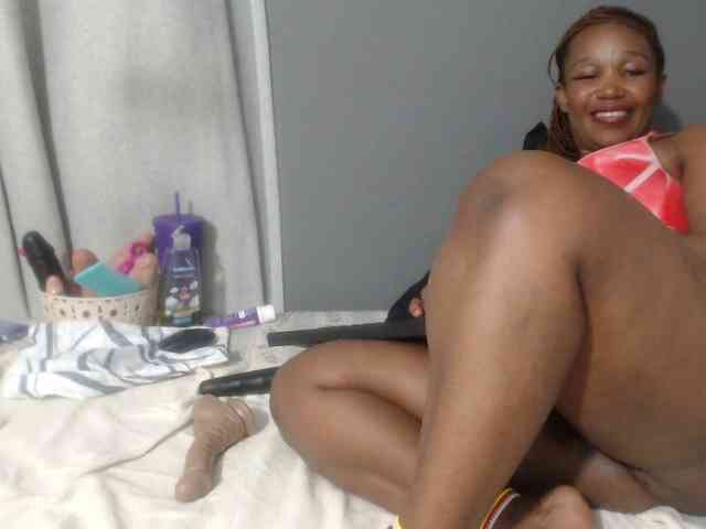Sheila80 webcam