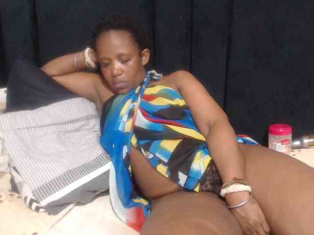 Sheila80 webcam