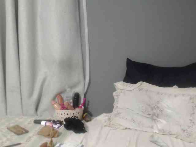 Sheila80 webcam