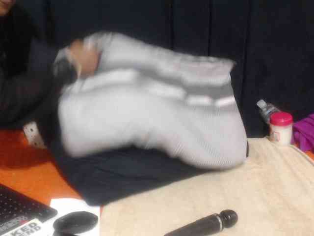 Sheila80 webcam