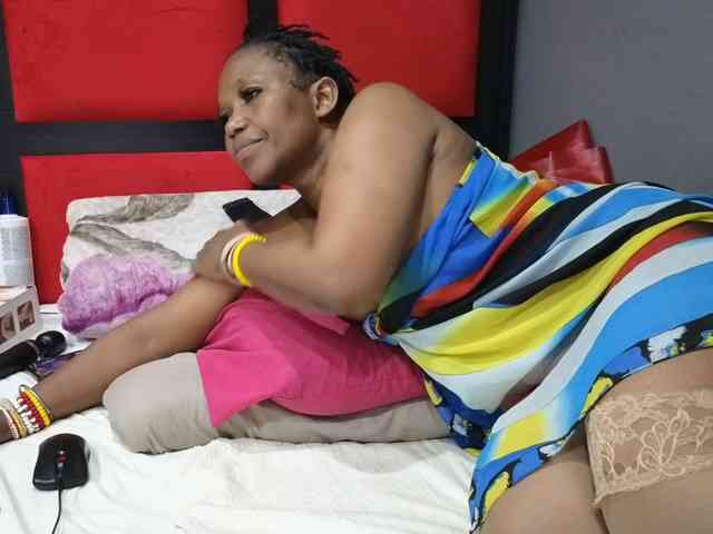 Sheila80 webcam